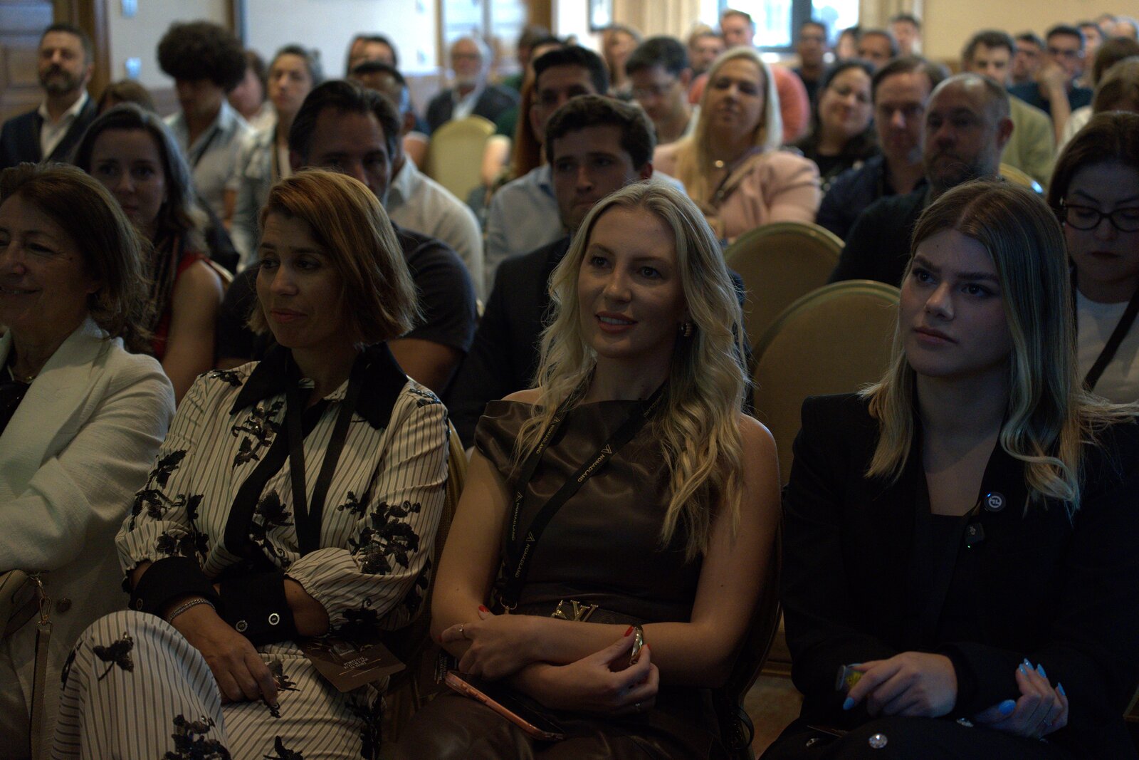 Evento de investimento em Cascais com mais de 100 participantes